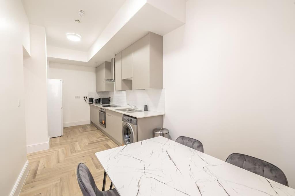 The Pocklington - The Graduate Suite Leicester Extérieur photo