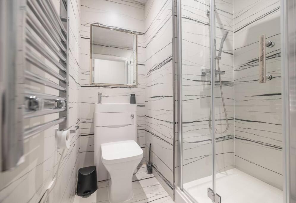 The Pocklington - The Graduate Suite Leicester Extérieur photo