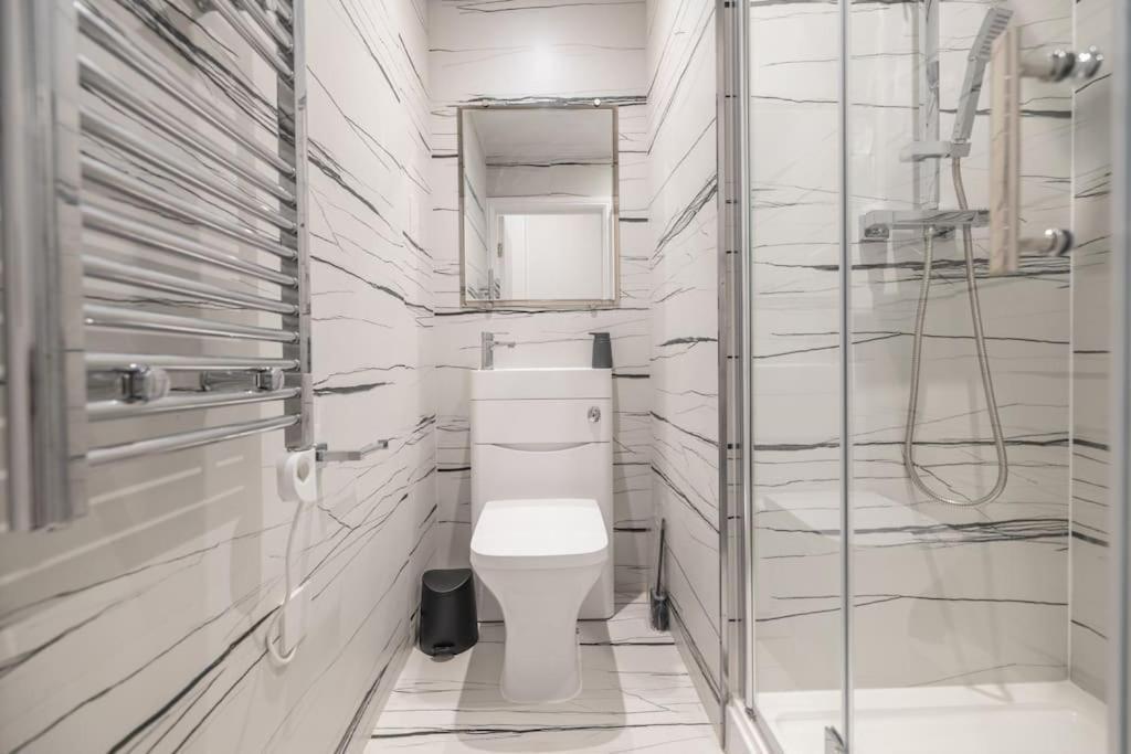 The Pocklington - The Graduate Suite Leicester Extérieur photo